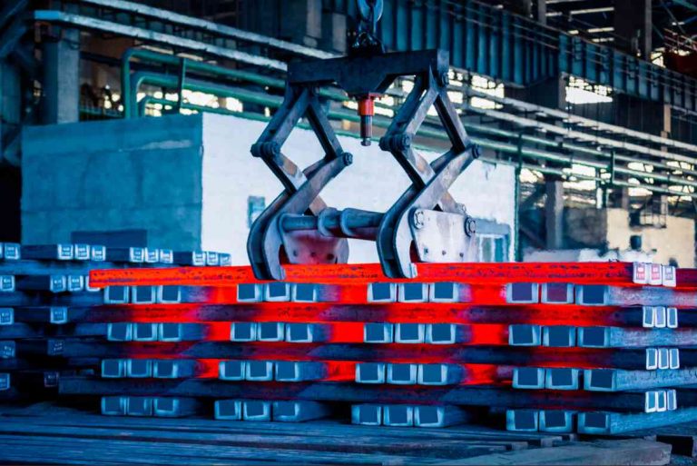 How to Import Steel from China Without Falling into Trade Pitfalls